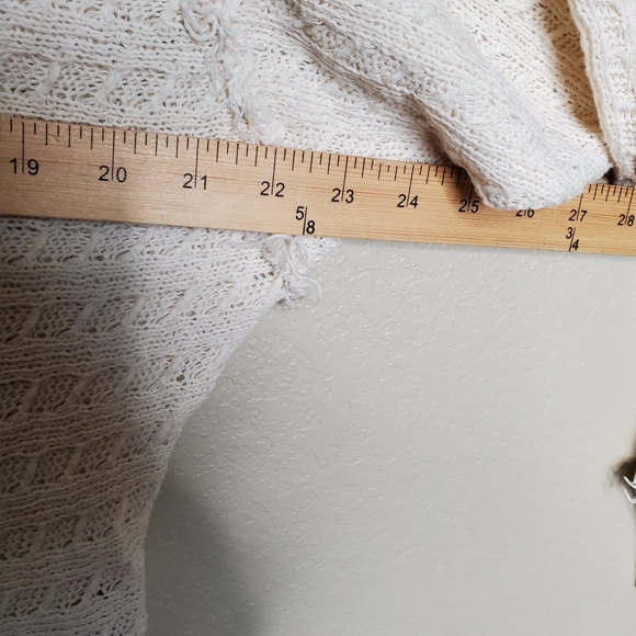 Free People XS Ivory Hacci top - Picture 9 of 12